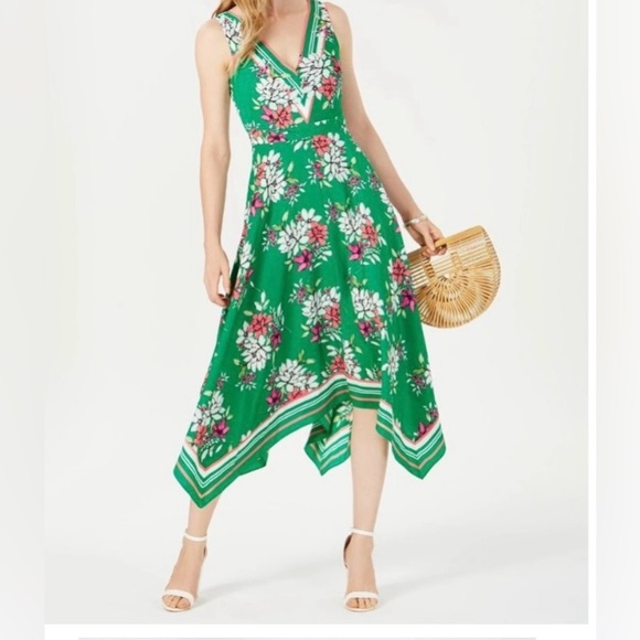 Vince Camuto Floral Handkerchief-Hem A-Line Dress Green Size 10 Pre-Owned - Picture 2 of 5